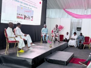 Journée de don de sang à la Présidence de la République du Sénégal : 180 poches collectées pour la solidarité nationale